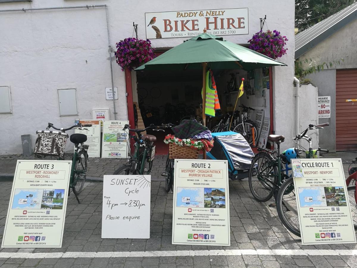 Nellys Bed And Bikes Hotel Westport Exterior foto